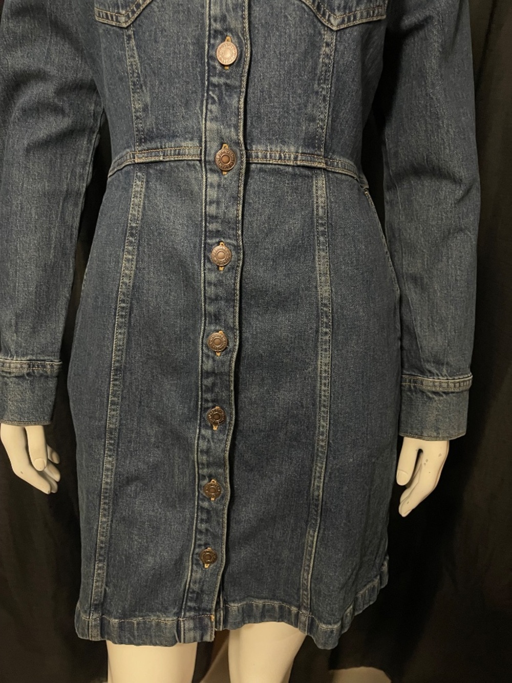 Levi's Flynn Western Denim Mini Dress Size Medium NWT Standard Fit Blue - Picture 3 of 16